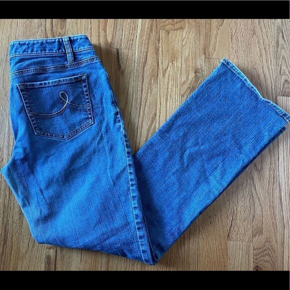 Women’s Loft boot cut jeans size 4 - Picture 1 of 6